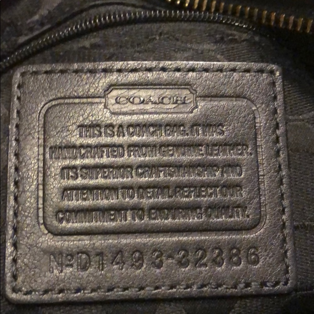 Coach - Picture 3 of 8
